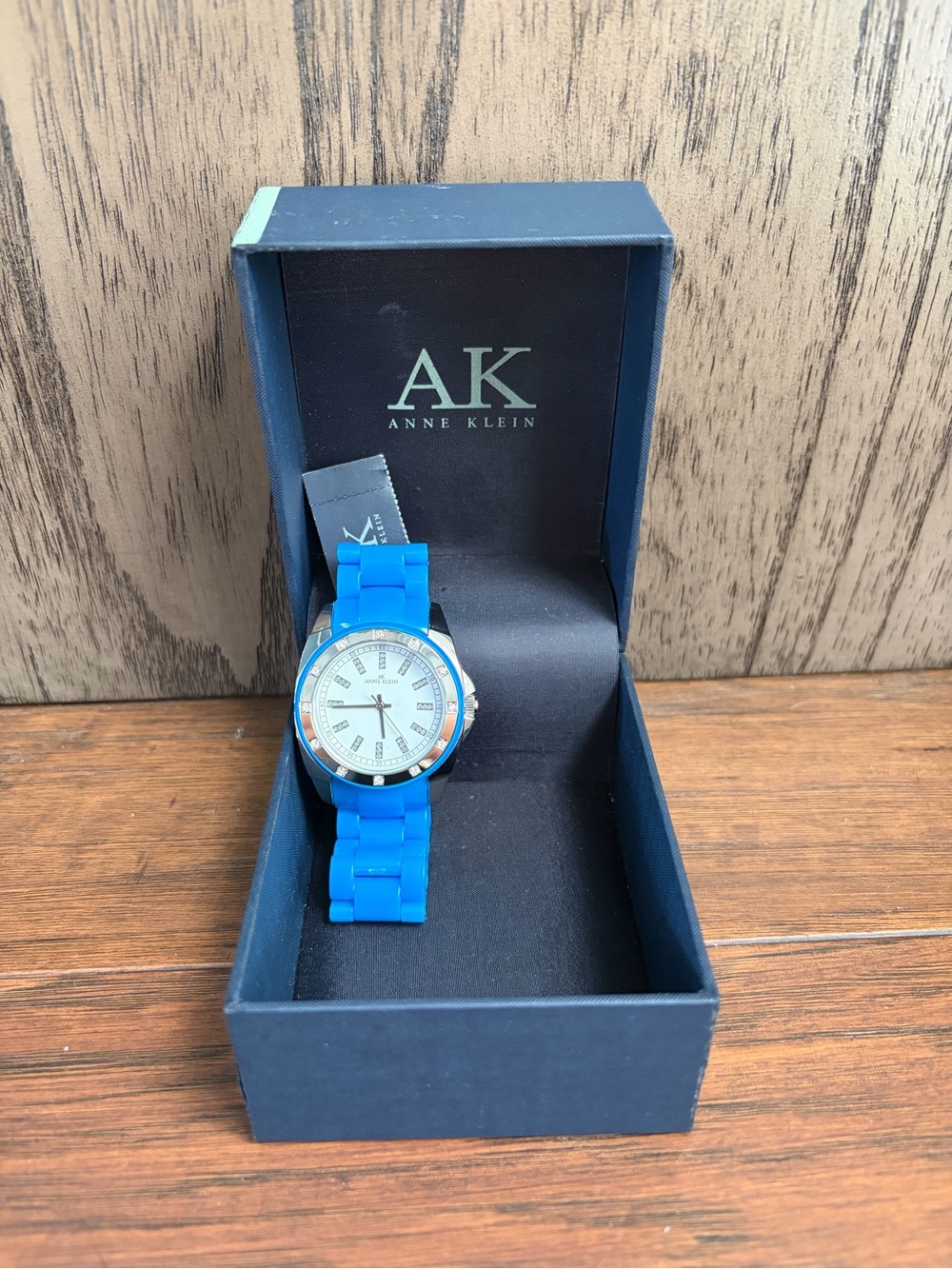 NWT NIB Anne Klein Blue Silver Silicone Strap Womenโs Watch Vintage